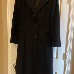 Black 100% Cashmere Overcoat.   Not a blend……100% CASHMERE.